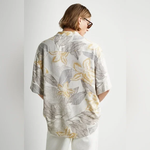 ZARA Linen Blend Leaf Printed Short Sleeve Shirt NWOT - Picture 4 of 10